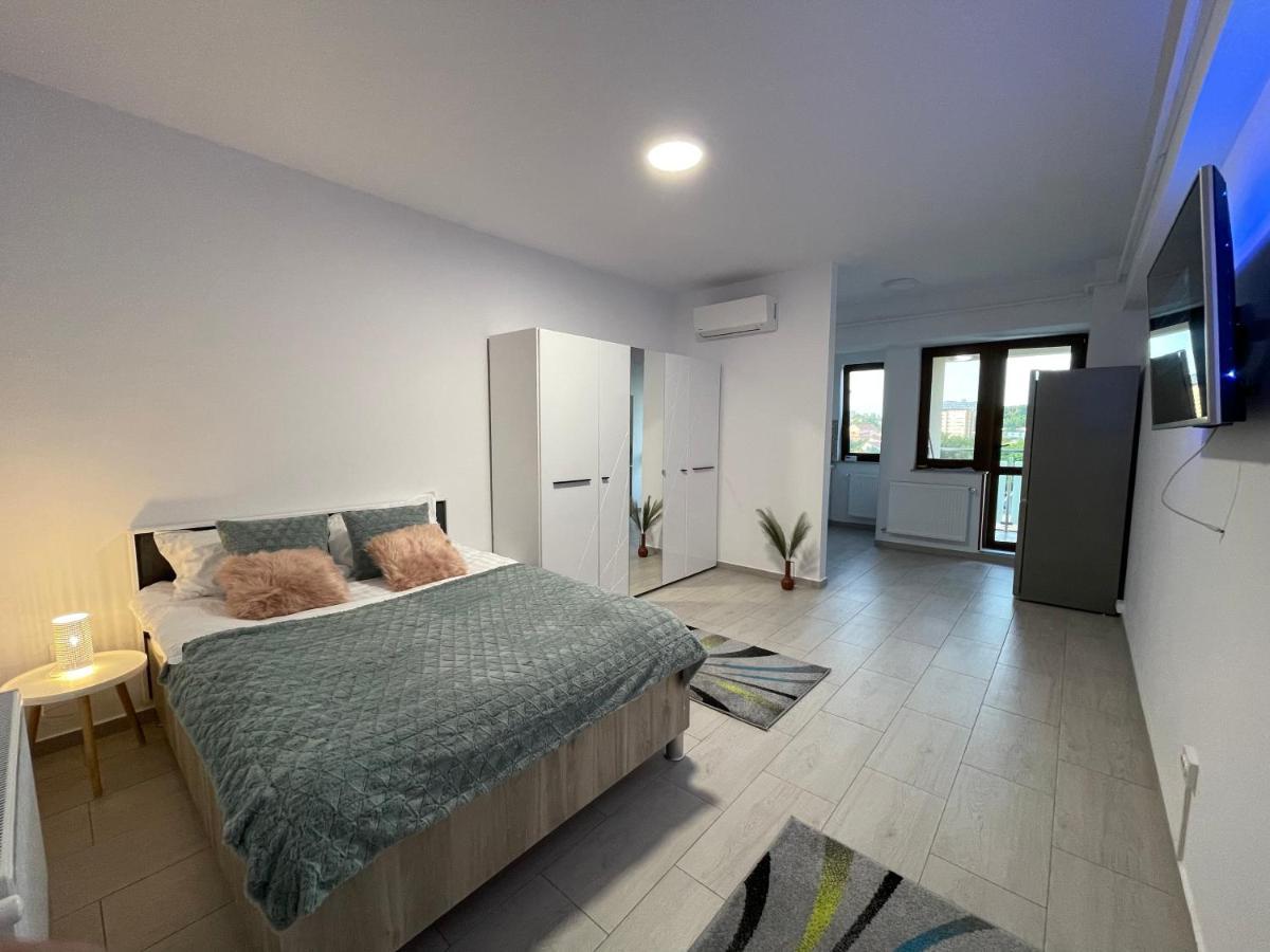 Studio Apartment Palas Mall Iasi Buitenkant foto